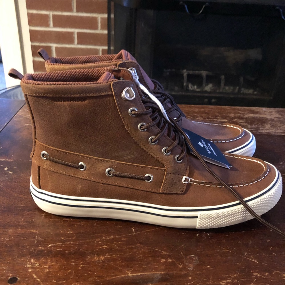 Sperry Men’s Bahama Storm Boot 10.5 NEW